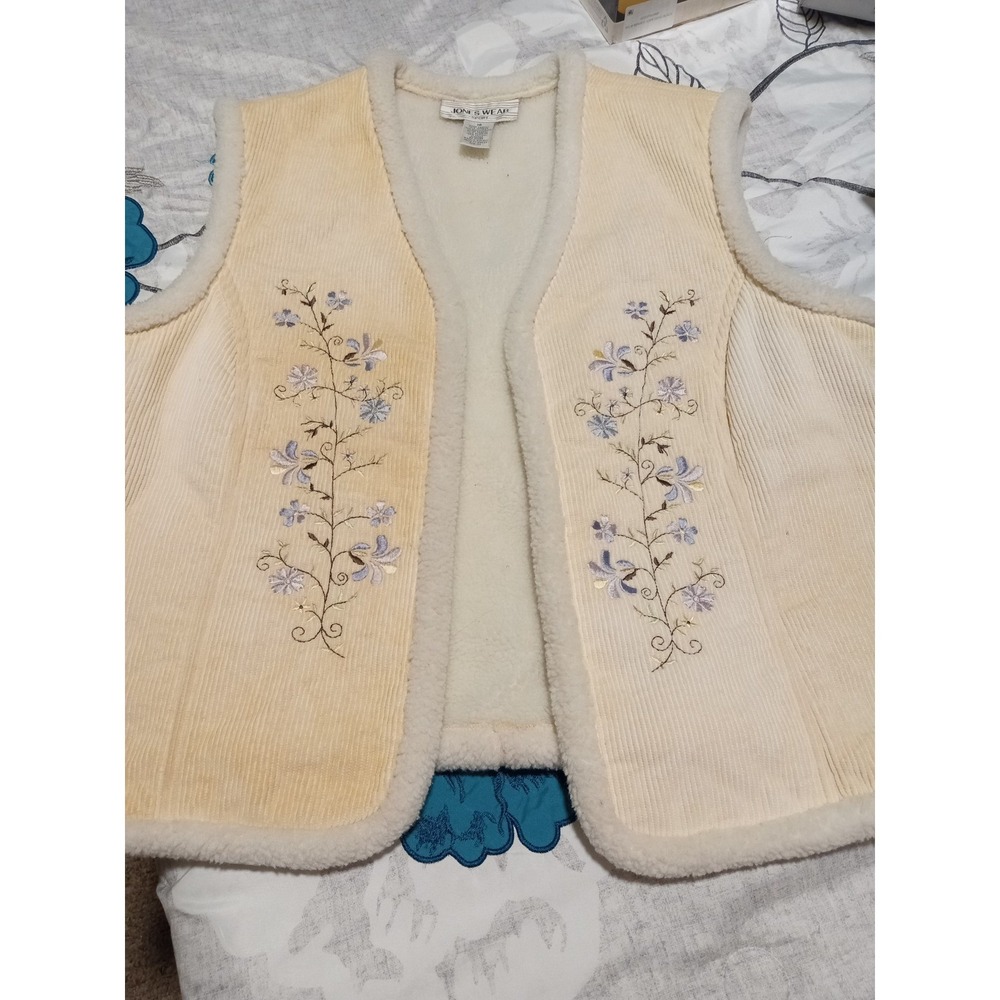 Sport Women's yellow Corduroy Embroidered Floral Fleece Lined Vest Size 16